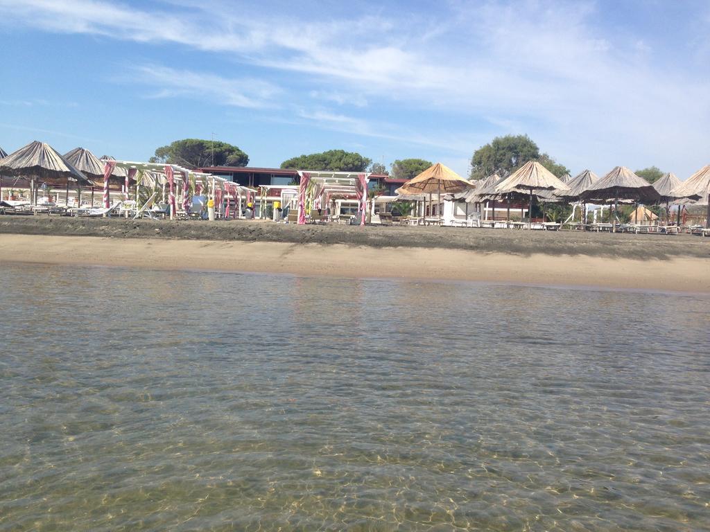 Beach Club Ippocampo Exterior photo